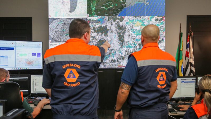 DEFESA CIVIL INTENSIFICA ATUAÇÃO NO LITORAL NORTE APÓS CHUVAS EXTREMAS E REGISTRO DE ÓBITOS