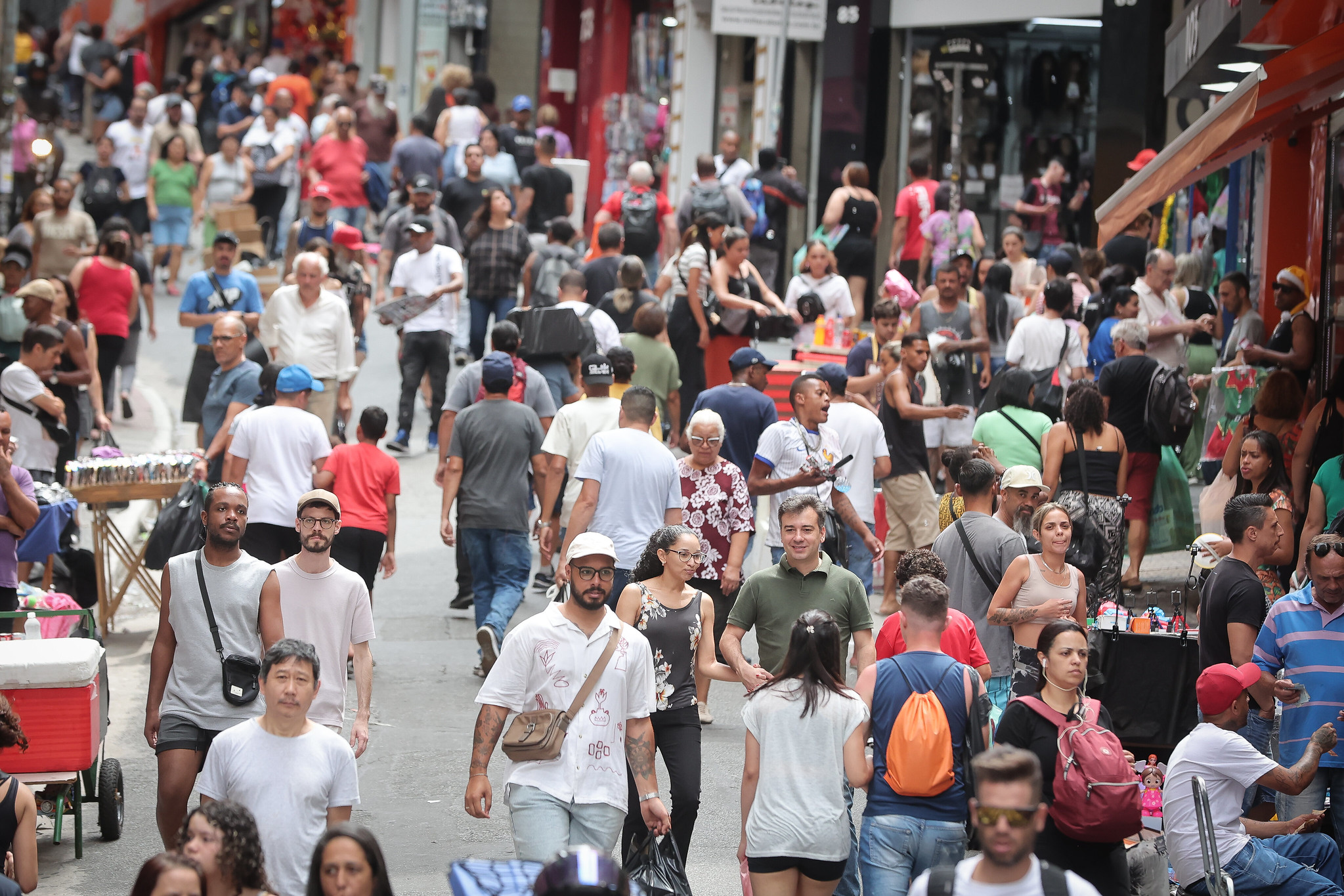 COMPRAS DE FIM DE ANO: IPEM-SP ALERTA PARA CUIDADOS COM BRINQUEDOS, CEIA E DECORAÇÃO