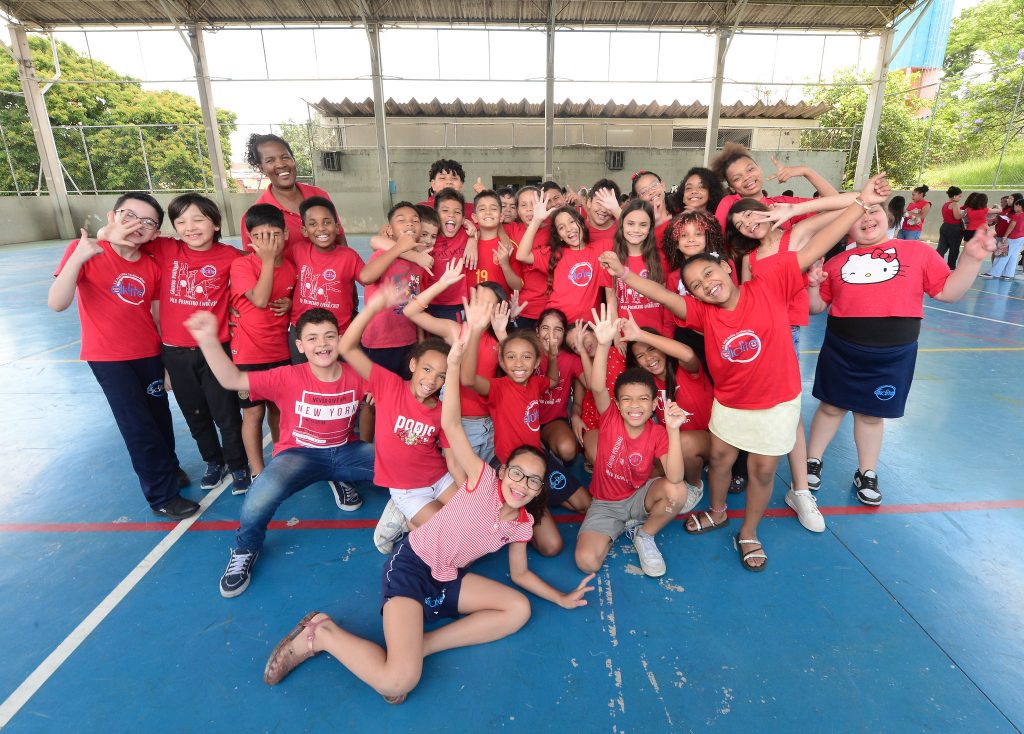 MAIS DE 3 MILHÕES DE ALUNOS DA REDE ESTADUAL ENTRAM EM FÉRIAS NESTA SEXTA