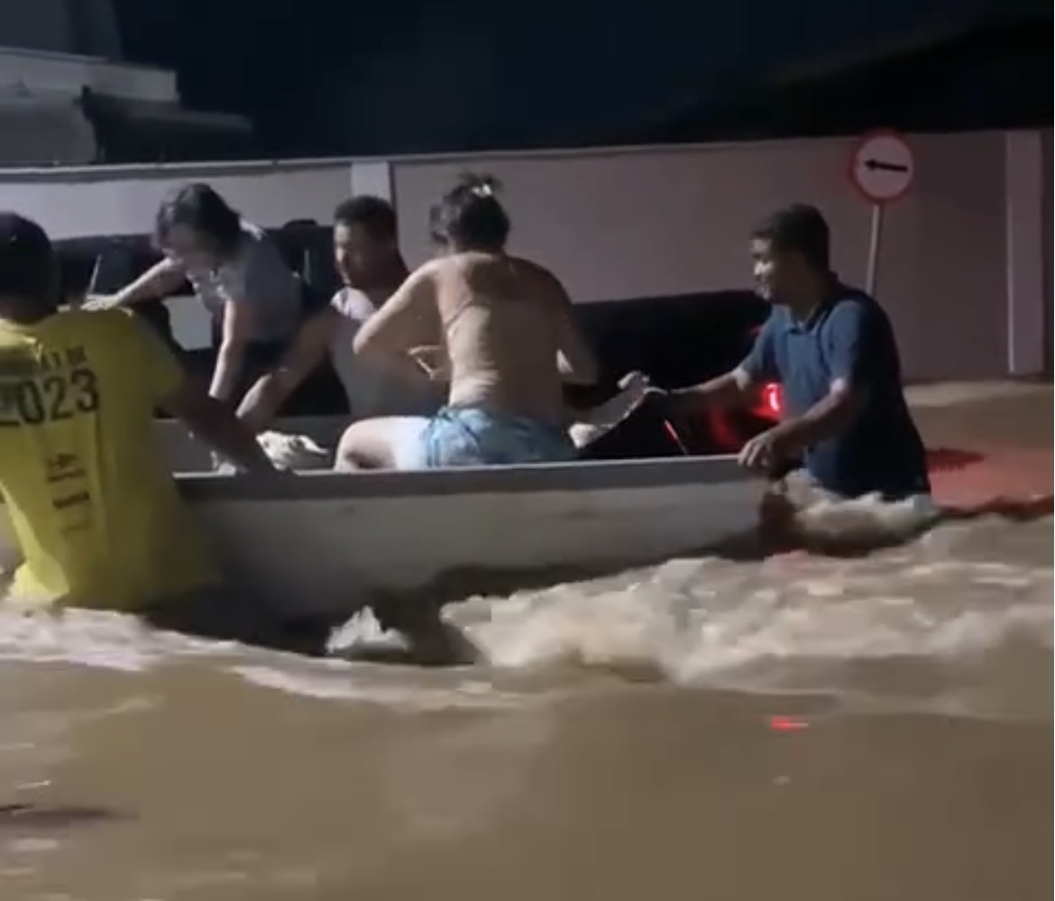 LITORAL DE SP: CHUVA FORTE PROVOCA DESLIZAMENTO E DEIXA DOIS MORTOS EM ILHABELA