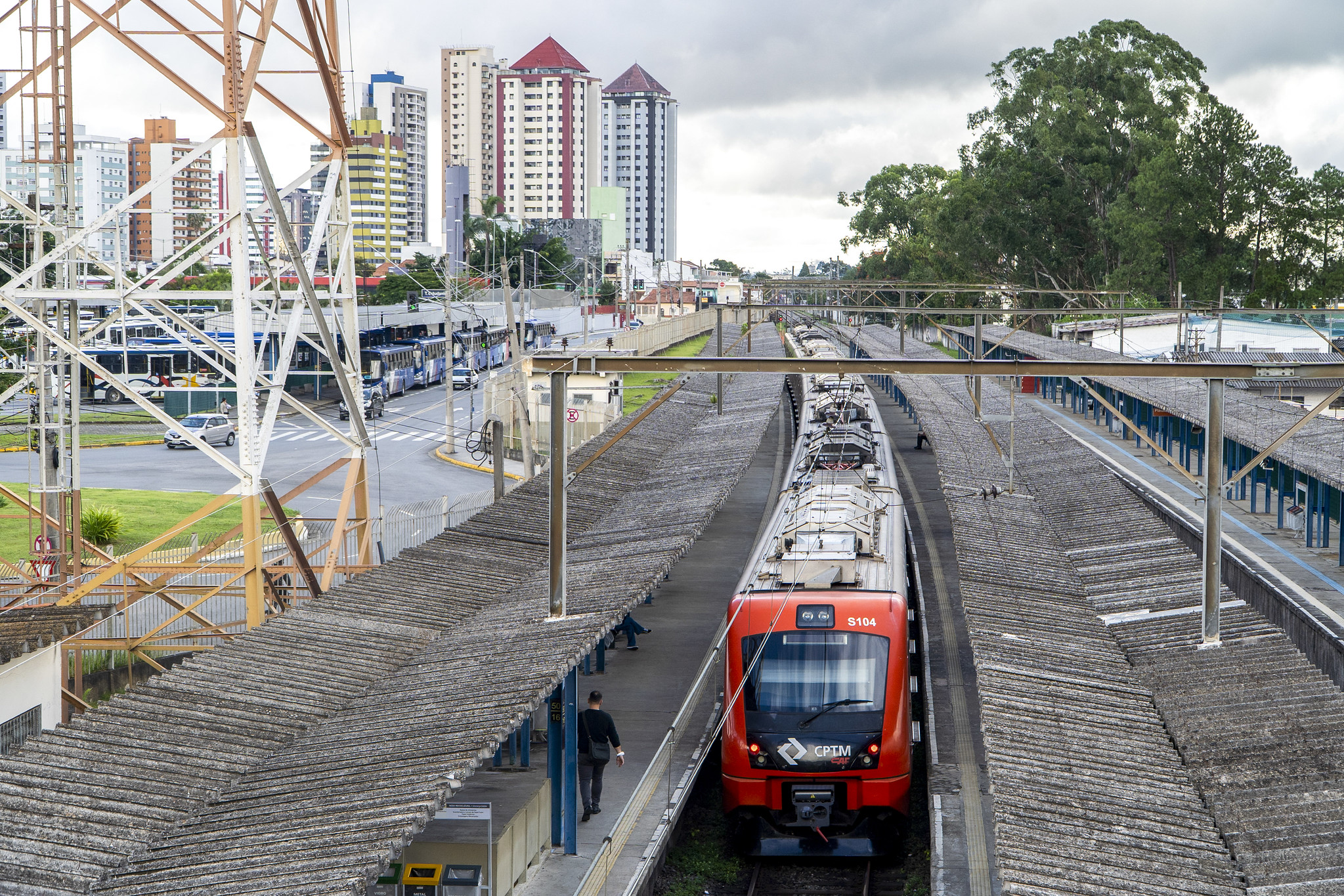 LINHA 11-CORAL DA CPTM RETOMA OPERAÇÃO COMPLETA NESTA SEGUNDA-FEIRA APÓS OBRAS DO METRÔ