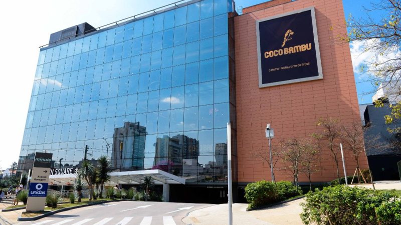 GOLDEN SQUARE SHOPPING PROMOVE HALLOWEEN PARA CRIANÇAS