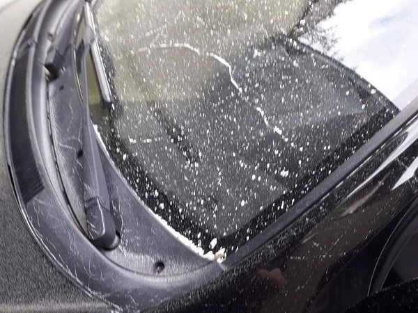 ESPUMA BRANCA ASSUSTA MORADORES DE SANTO ANDRÉ