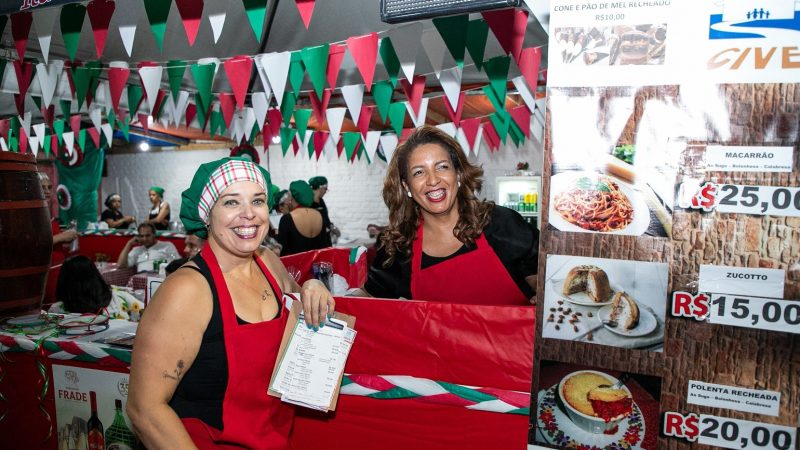 ÚLTIMO FIM DE SEMANA DA 30ª FESTA ITALIANA DE SÃO CAETANO EM GRANDE ESTILO COM SHOW DE ZIZI POSSI