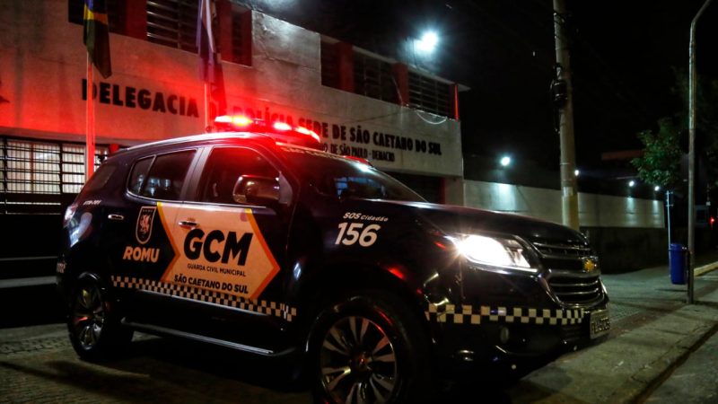 GCM DE SÃO CAETANO PRENDE HOMEM POR FURTO A EMPRESA NO BAIRRO SANTA MARIA
