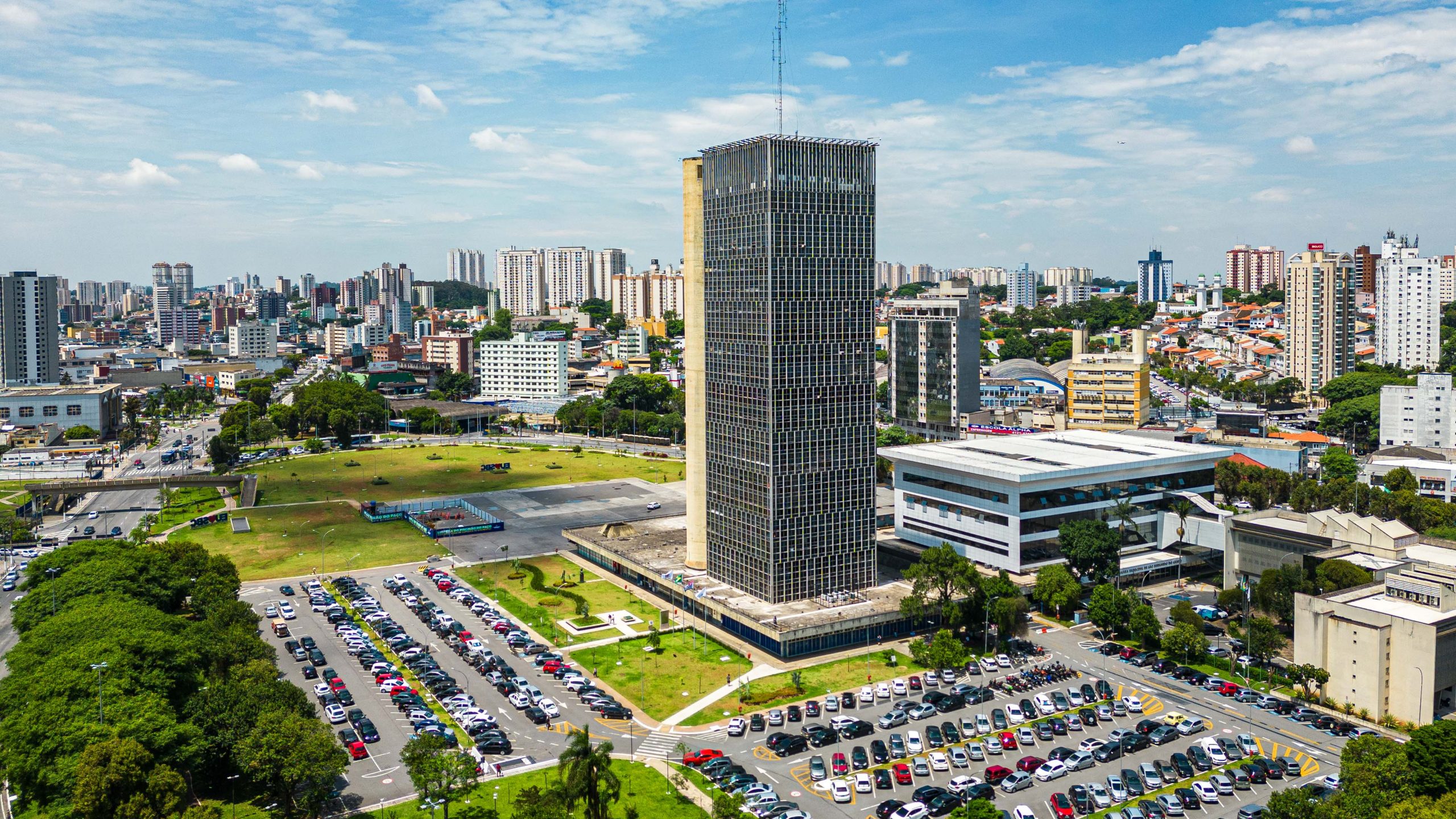 CONFIRA O QUE ABRE E FECHA EM SÃO BERNARDO DURANTE O FERIADO DA REVOLUÇÃO CONSTITUCIONALISTA