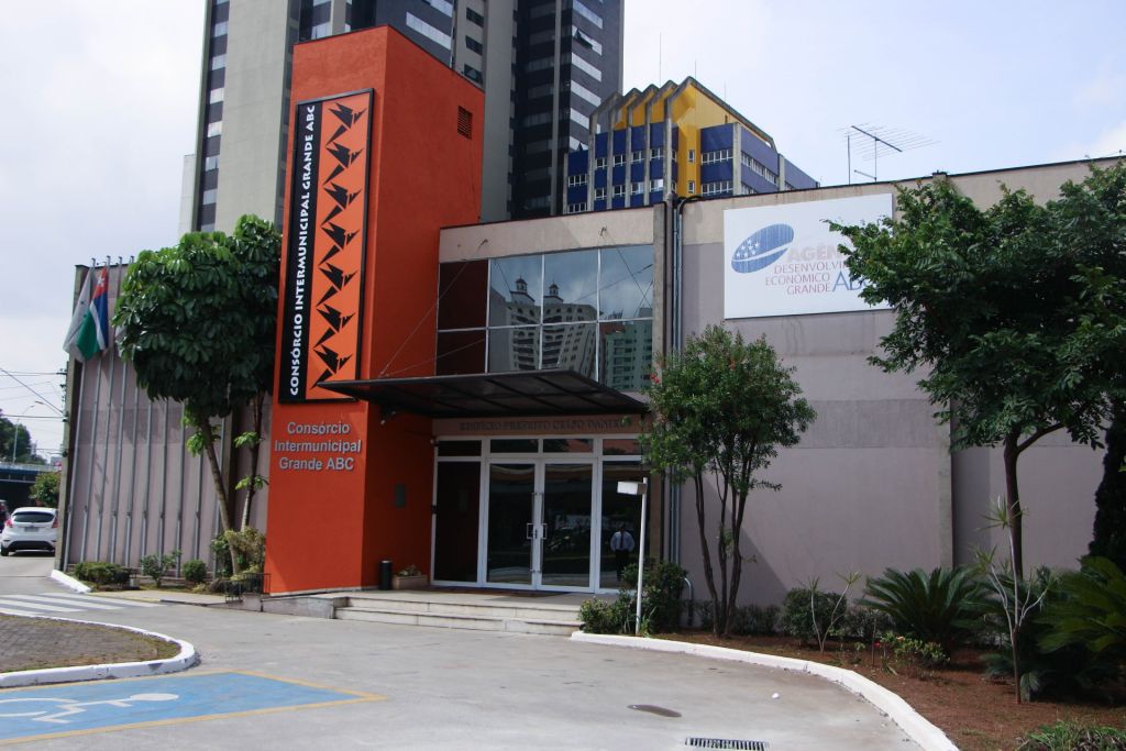 CONSÓRCIO ABC PROMOVE ENCONTRO REGIONAL DE BIBLIOTECAS