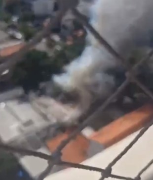 INCÊNDIO EM EDIFÍCIO DE SANTO ANDRÉ MOBILIZA SEIS VIATURAS DO CORPO DE BOMBEIROS