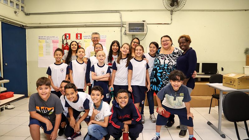 ESTUDANTES DO ENSINO FUNDAMENTAL DE DIADEMA LANÇAM PODCASTS SOBRE BULLYING