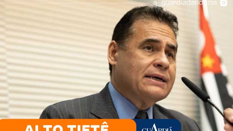 GUARULHOS: JORNALISTAS ANALISAM VAIAS AO XERIFE DO CONSUMIDOR EM EVENTO COM BOLSONARO