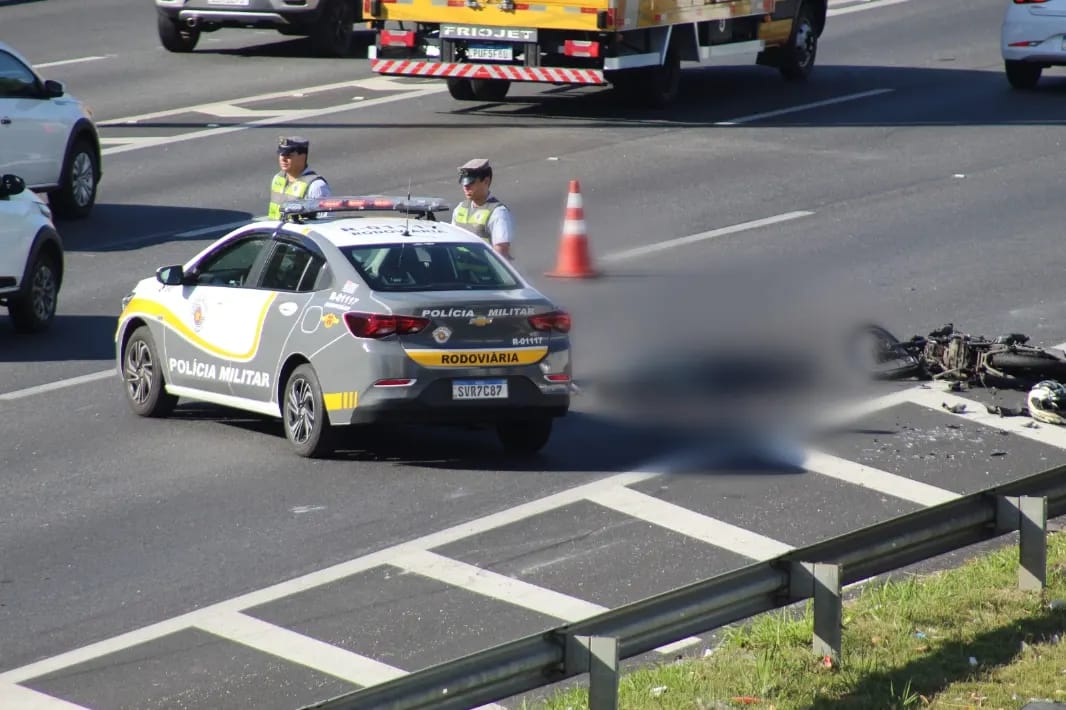 MULHER MORRE EM ACIDENTE NO KM 19 DA ANCHIETA