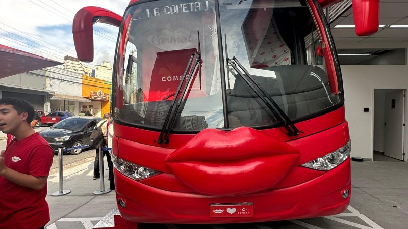 CONFIRA POR DENTRO: ÔNIBUS IMERSIVO DA COMETA E CARMED EM SÃO BERNARDO