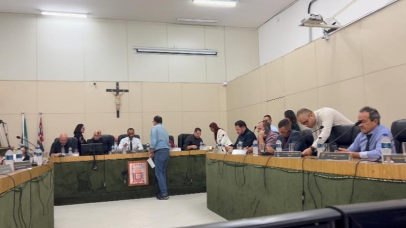 APÓS DENÚNCIA, PF INTIMA VEREADORES DE FERRAZ PARA DEPOR