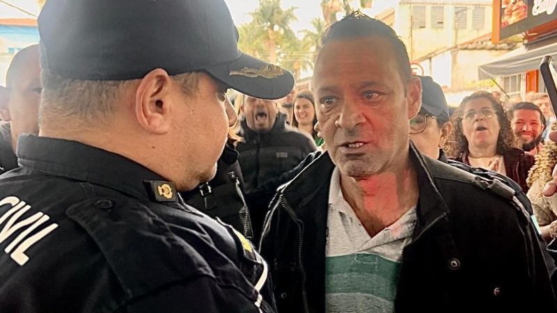 MESTRE DE OBRAS AFIRMA QUE LEVOU CALOTE EM OBRA DO CSII, EM FERRAZ DE VASCONCELOS