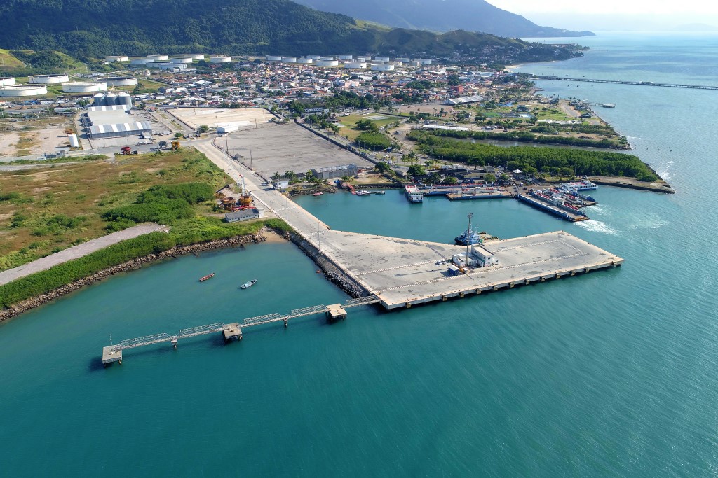 PORTO DE SÃO SEBASTIÃO BATE RECORDE DE MOVIMENTAÇÃO DE CARGAS NO 1º SEMESTRE