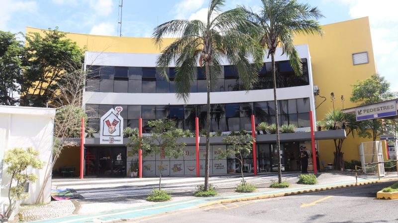 MULHER É PRESA POR FURTO DE NOTAS FISCAIS DESTINADAS À CASA RONALD E CRIANÇAS COM CÂNCER
