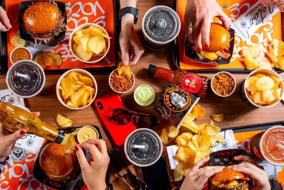 SHOPPING METRÓPOLE AMPLIA OPÇÕES GASTRONÔMICAS COM NOVAS INAUGURAÇÕES