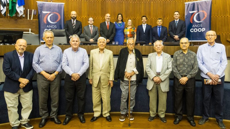 COOP RECEBE HOMENAGEM NA CÂMARA MUNICIPAL DE SANTO ANDRÉ PELOS 70 ANOS
