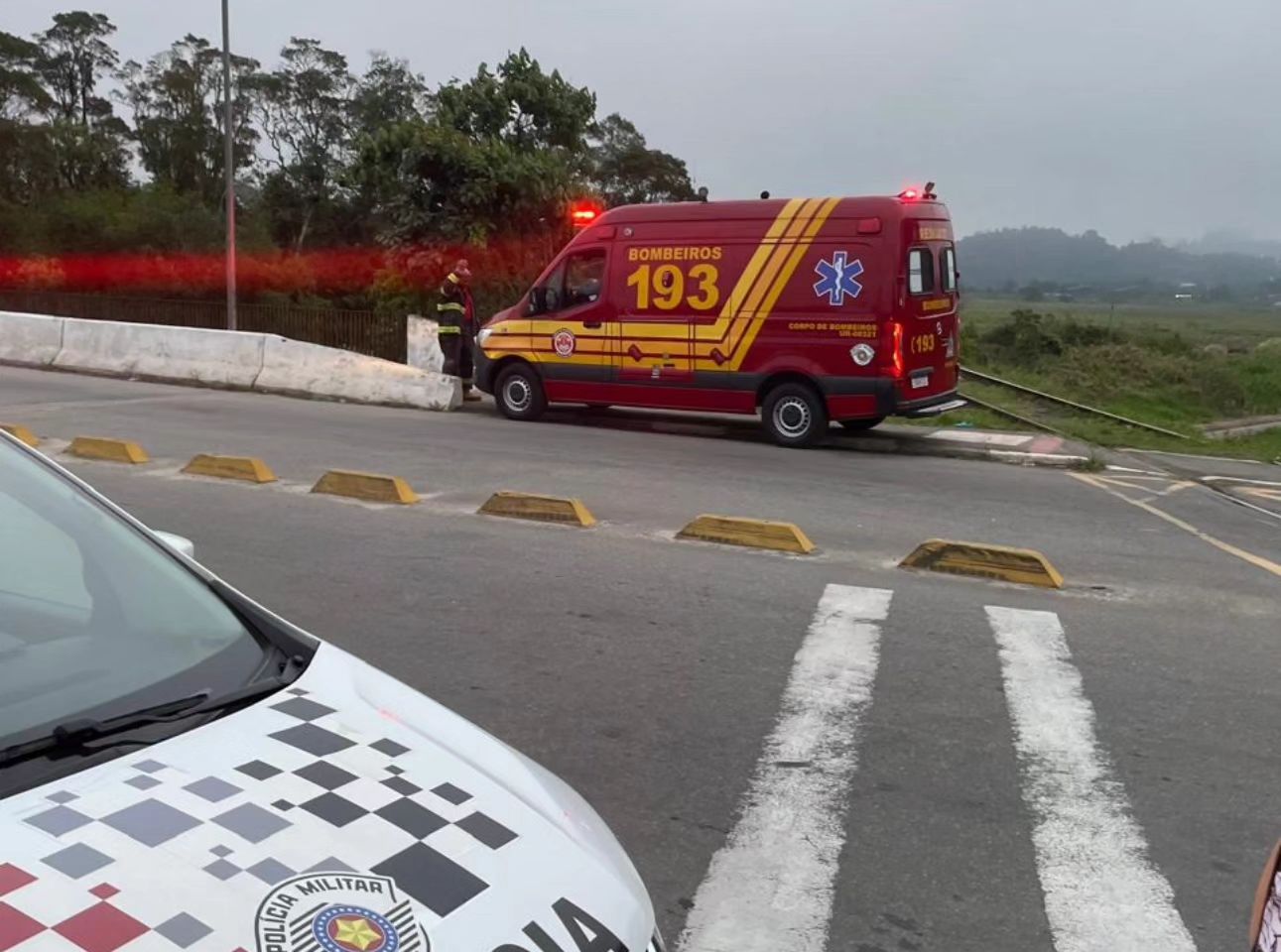 CORPO É ENCONTRADO PERTO DE LINHA FÉRREA EM RIO GRANDE DA SERRA