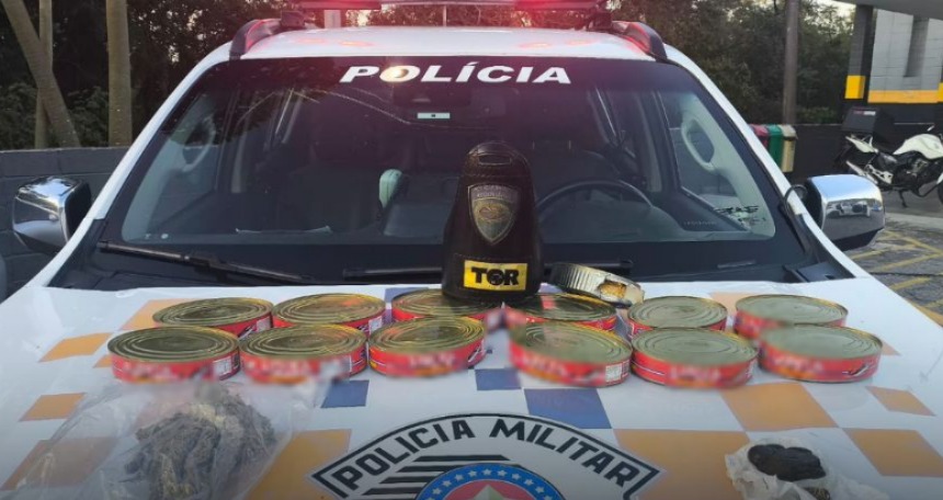 POLÍCIA APREENDE COCAÍNA EM LATAS DE SARDINHA NA RODOVIA EM GUARULHOS