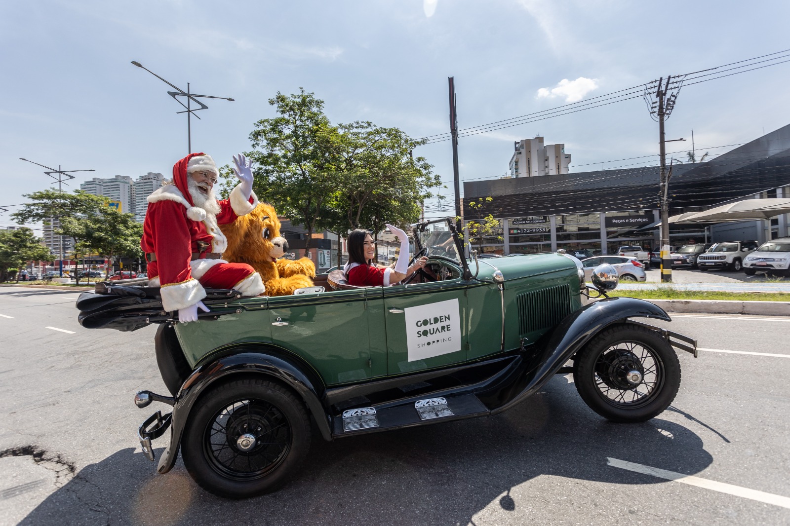 NOSTALGIA E MEMÓRIA AFETIVA MARCAM O NATAL DO GOLDEN SQUARE