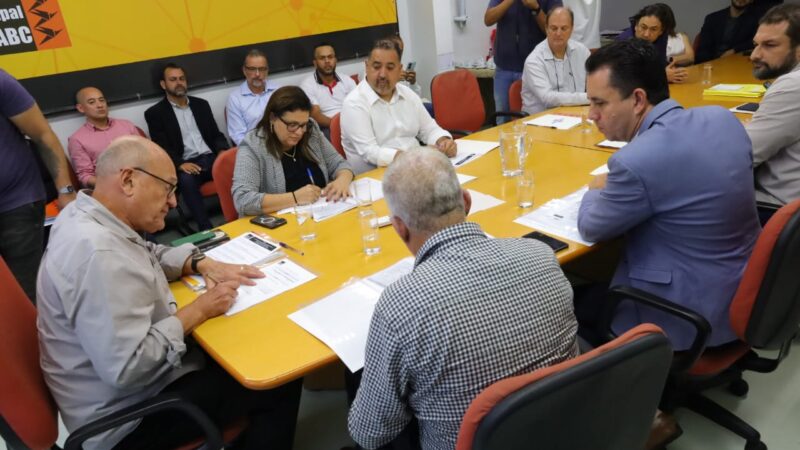 CONSÓRCIO ABC ASSINA CONTRATO DE R$ 41,5 MILHÕES PARA MOBILIDADE URBANA