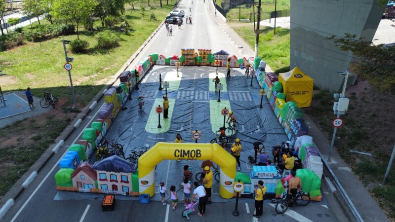 MINICIDADE INFLÁVEL EM DIADEMA É OPÇÃO EDUCATIVA DE TRÂNSITO NAS FÉRIAS ESCOLARES