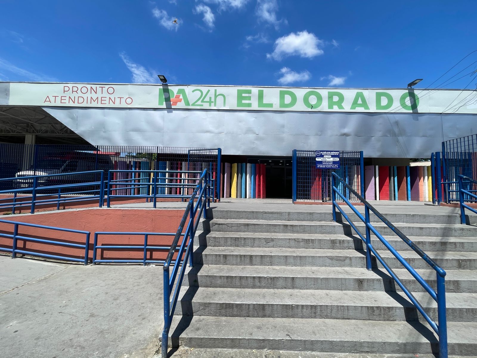 ABANDONO NO CEMITÉRIO DE DIADEMA: OSSADAS, CAIXÕES EXPOSTOS E FALTA DE MANUTENÇÃO