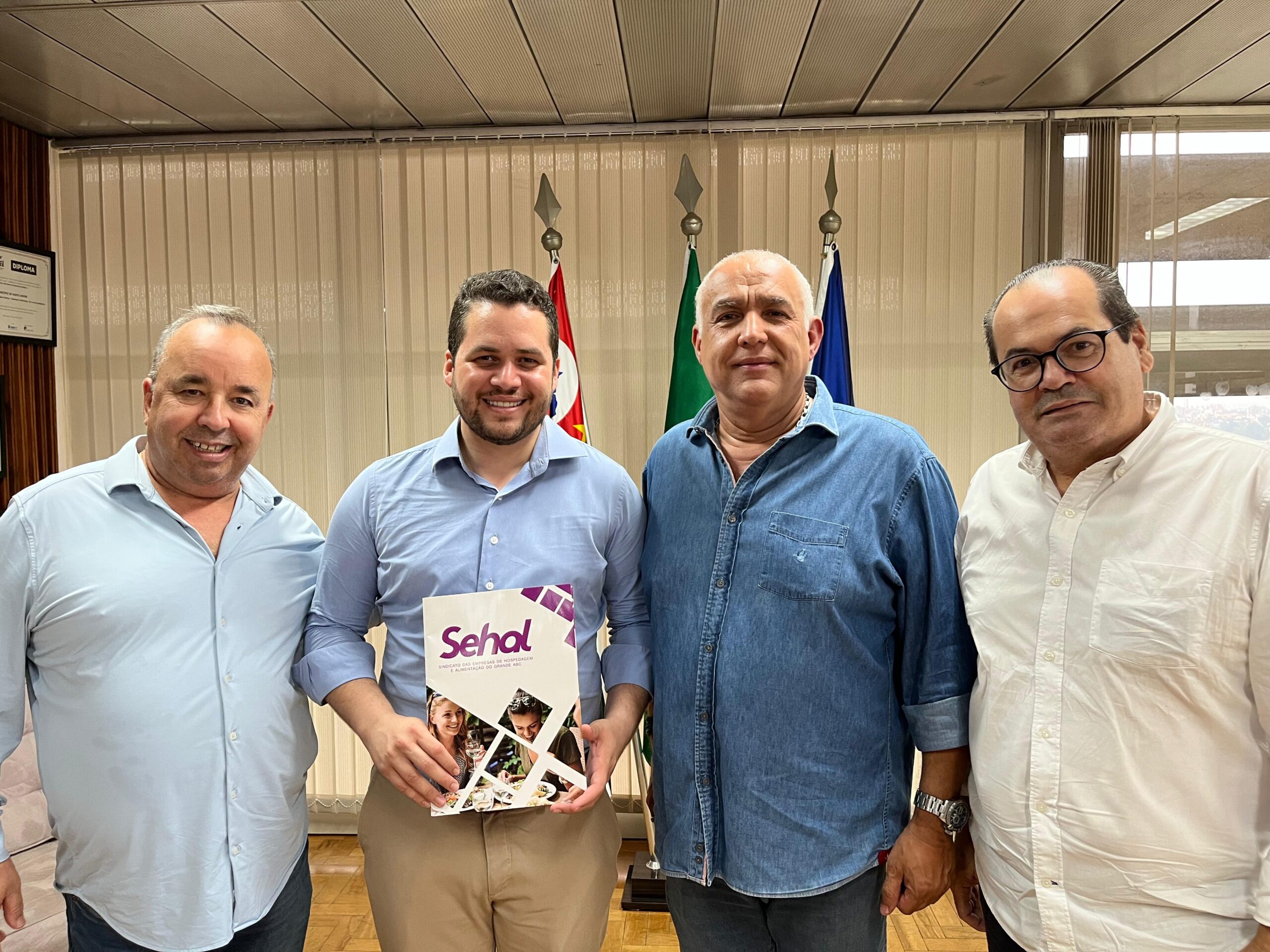 PREFEITURA DE SANTO ANDRÉ E SEHAL UNEM FORÇAS PARA QUALIFICAÇÃO PROFISSIONAL