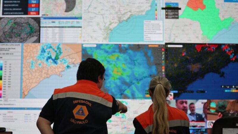 DEFESA CIVIL ALERTA PARA FRENTE FRIA COM TEMPORAIS EM SP