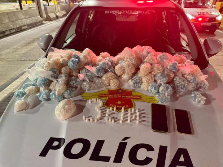 DUPLA É PRESA COM 7,5 MIL PORÇÕES DE COCAÍNA NO INTERIOR DE SÃO PAULO