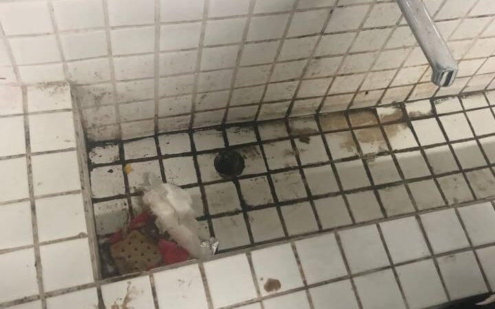 ESCOLA ESTADUAL DO JARDIM REPRESA É ALVO DE RECLAMAÇÕES SOBRE HIGIENE EM SÃO BERNARDO