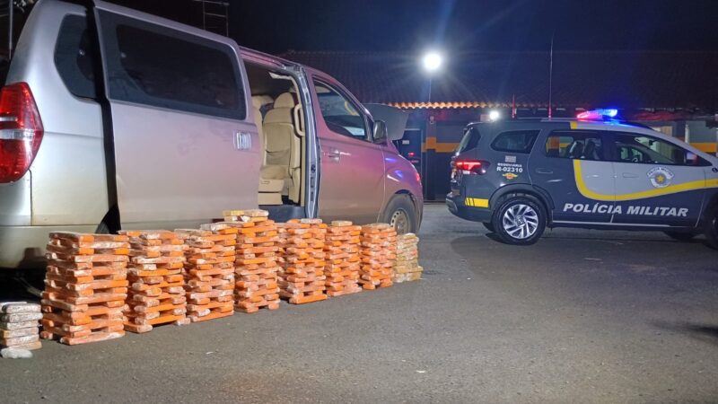 CASAL É PRESO COM 190KG DE MACONHA ESCONDIDOS EM CARRO NA RAPOSO TAVARES, EM PALMITAL (SP)