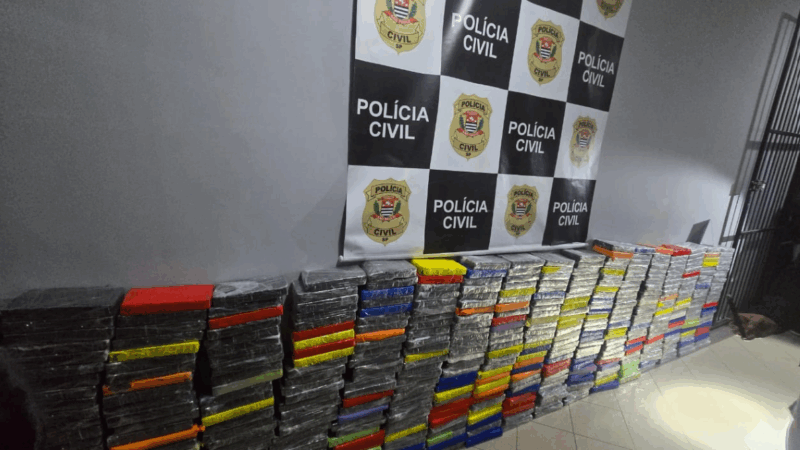 POLÍCIA CIVIL APREENDE MAIS DE MEIA TONELADA DE COCAÍNA NO LITORAL NORTE DE SP