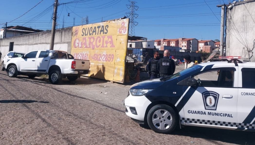 OPERAÇÃO INTERDITA TRÊS ESTABELECIMENTOS DE SUCATA EM MOGI DAS CRUZES