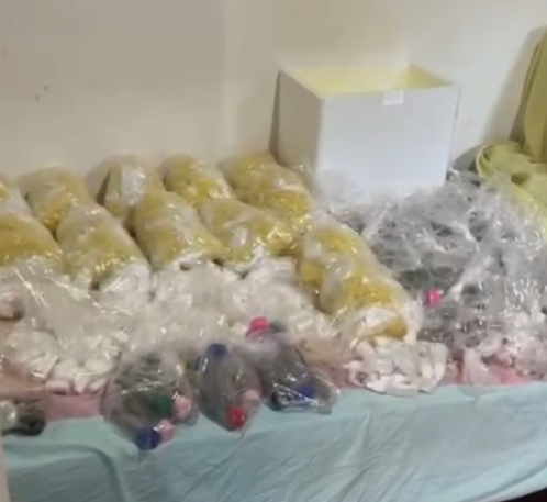 POLICIAIS MILITARES APREENDEM MAIS DE 17 MIL PORÇÕES DE DROGAS EM VÁRZEA PAULISTA