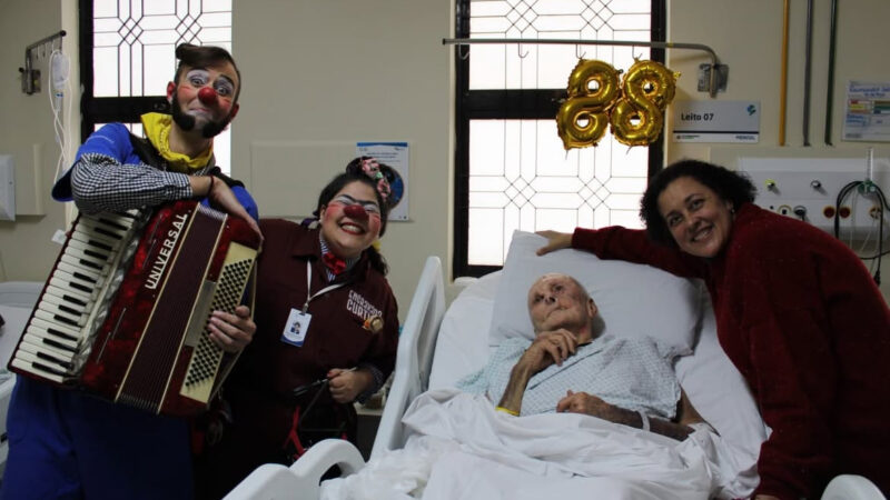 PROJETO LEVA PALHAÇARIA E FESTA JUNINA A PACIENTES DO HOSPITAL DO CÂNCER ANCHIETA