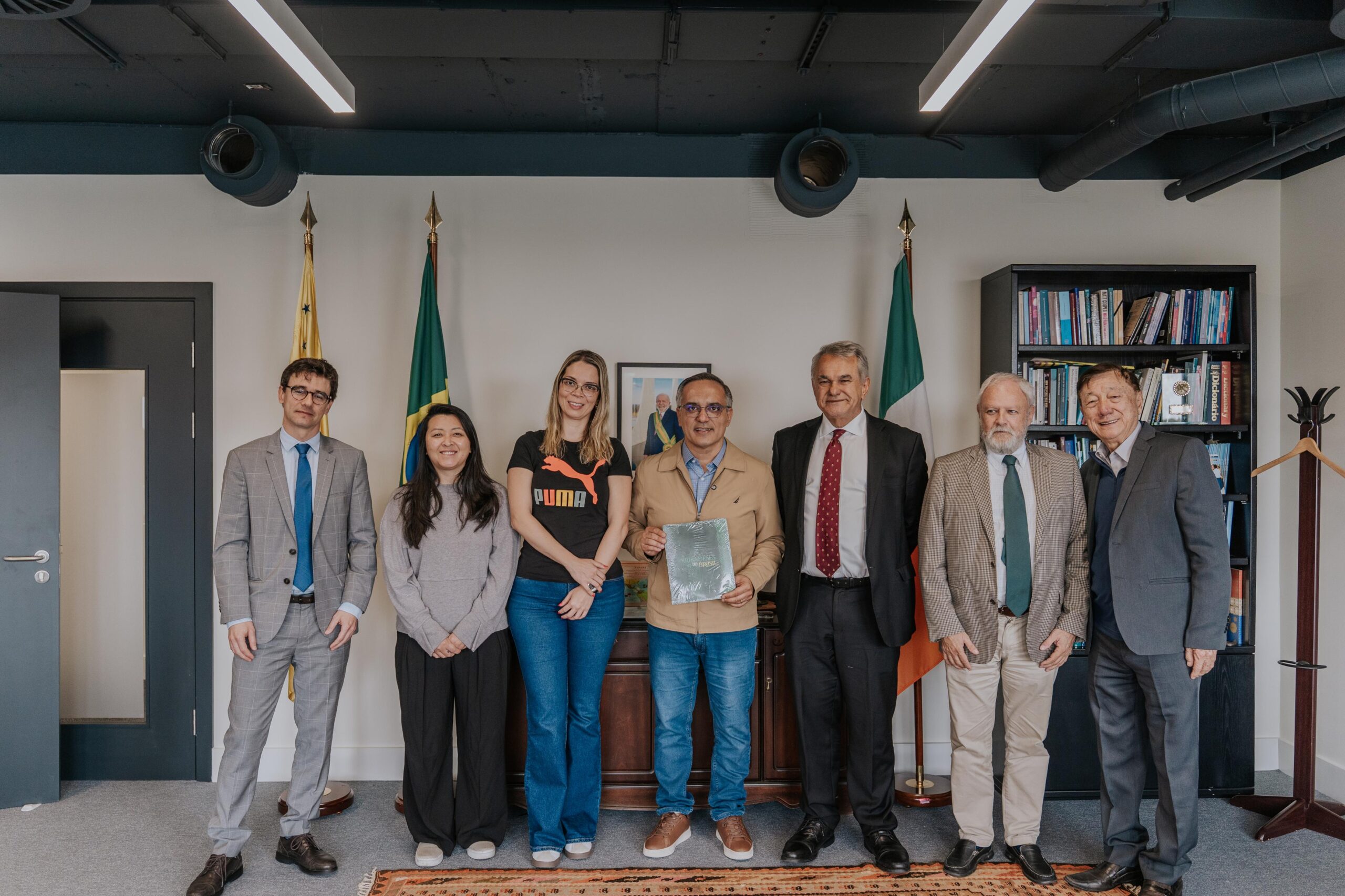 EMBAIXADA DO BRASIL NA IRLANDA APOIA PROGRAMA EDUCACIONAL DE SÃO BERNARDO