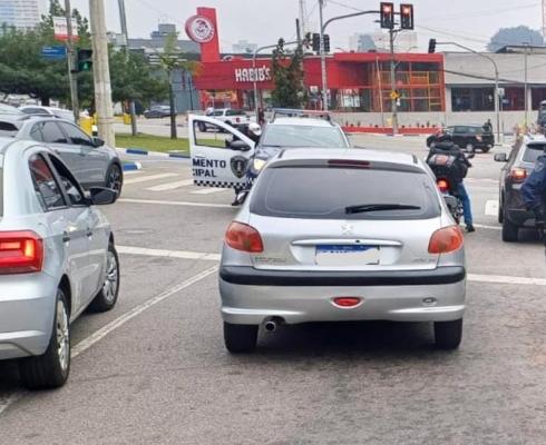 GCM DE GUARULHOS PRENDE DOIS FORAGIDOS POR DÍVIDA DE PENSÃO ALIMENTÍCIA