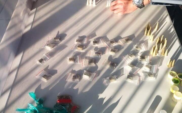 GCM DE GUARULHOS PRENDE TRAFICANTE COM DROGAS EM CUMBICA