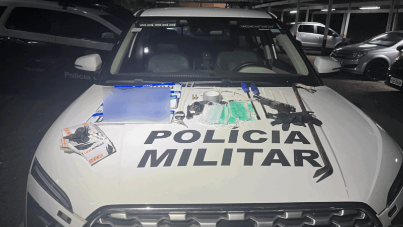 TRIO ESPECIALIZADO EM ROUBOS A RESIDÊNCIAS É PRESO PELA PM NO MORUMBI