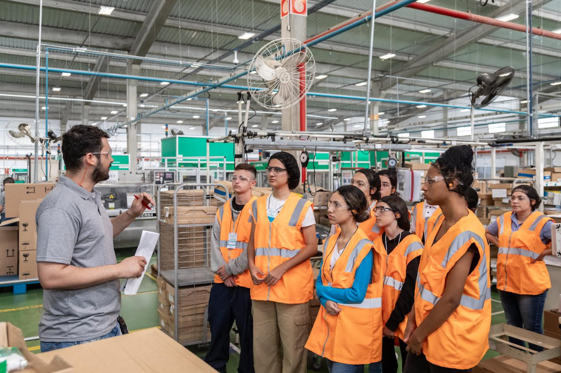GUARAREMA INVESTE EM AÇÕES PARA O DESENVOLVIMENTO DA JUVENTUDE