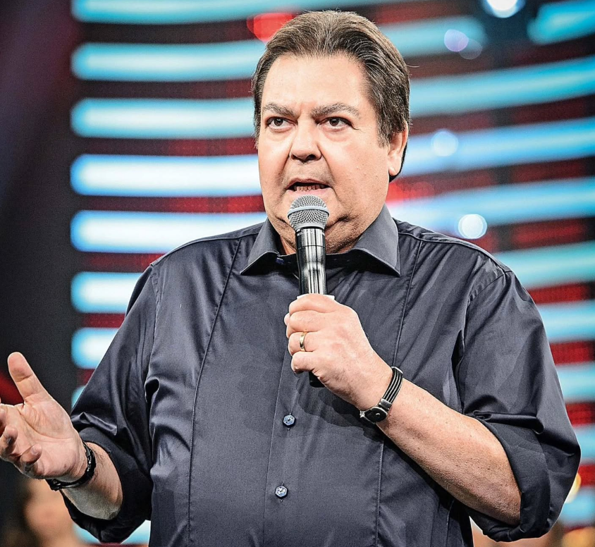 FAUSTÃO PASSA POR TRANSPLANTE DE FÍGADO E NOVO TRANSPLANTE RENAL EM SÃO PAULO