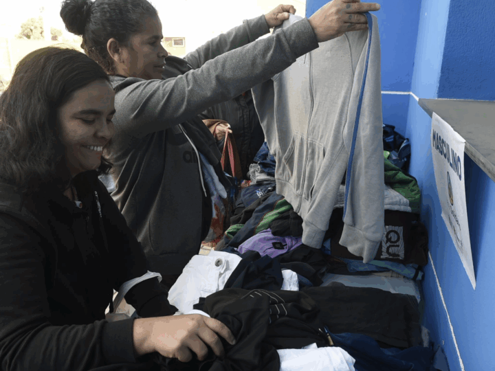 VARAL SOLIDÁRIO DISTRIBUI 2 MIL PEÇAS DE ROUPA PARA FAMÍLIAS EM GUARULHOS