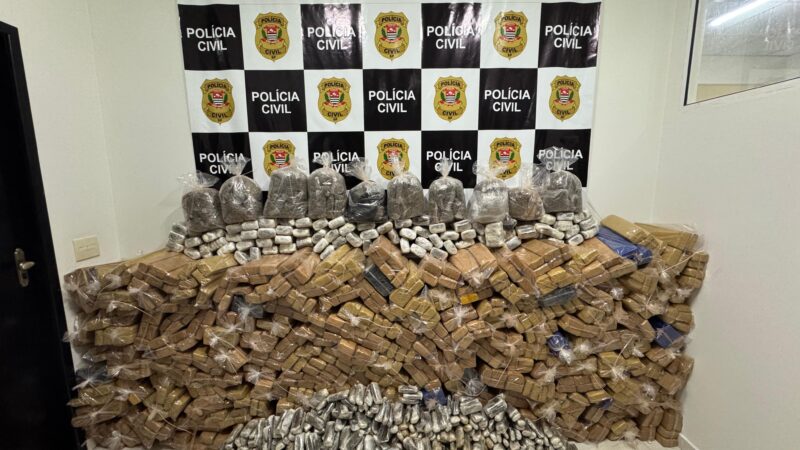 POLÍCIA CIVIL APREENDE MAIS DE UMA TONELADA DE MACONHA EM PRESIDENTE EPITÁCIO