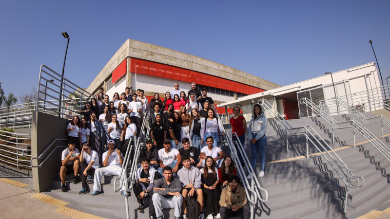ESTUDANTES DE GUARAREMA PARTICIPAM DE VISITA AO SENAI PELO PROGRAMA “JOVEM DESCOBRINDO PROFISSÕES”