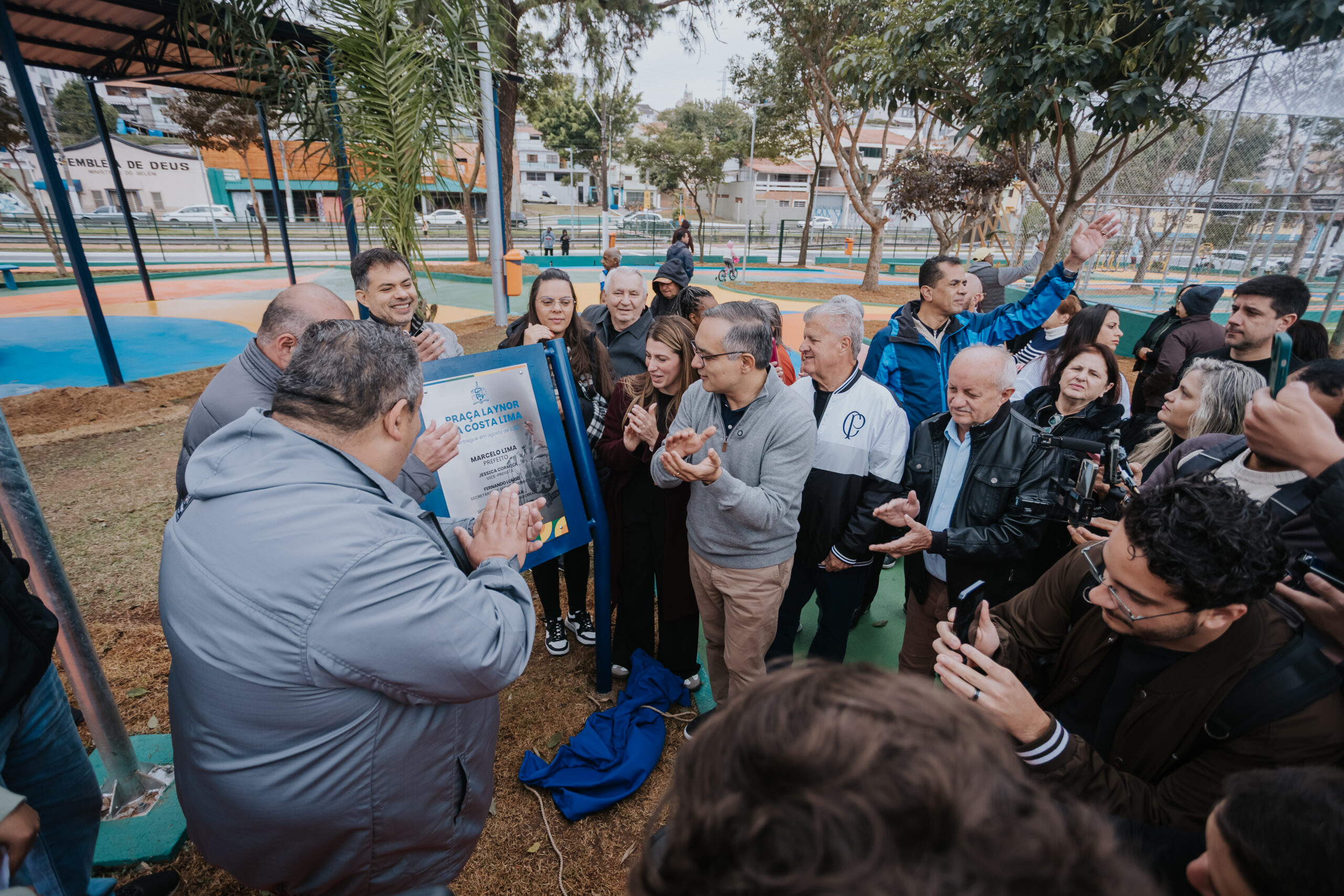 PRAÇA LAYNOR DA COSTA LIMA É REVITALIZADA E RECEBE MELHORIAS VIÁRIAS NO JARDIM FARINA EM SBC