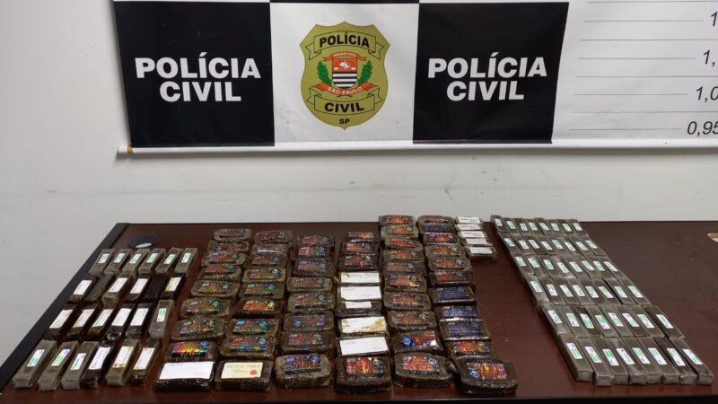 MULHER É PRESA EM GUARULHOS COM 10 QUILOS DE HAXIXE ESCONDIDOS EM FUNDO FALSO DE MALA