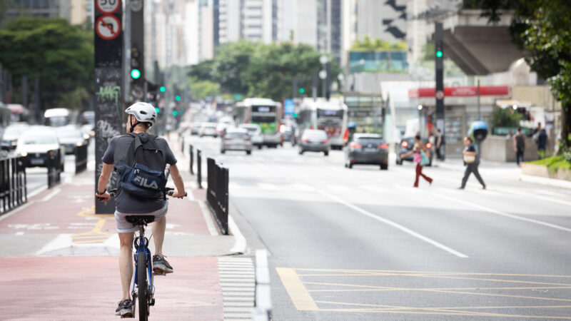 MASSA DE AR SECO MANTÉM TEMPO FIRME E TEMPERATURAS ELEVADAS EM SÃO PAULO
