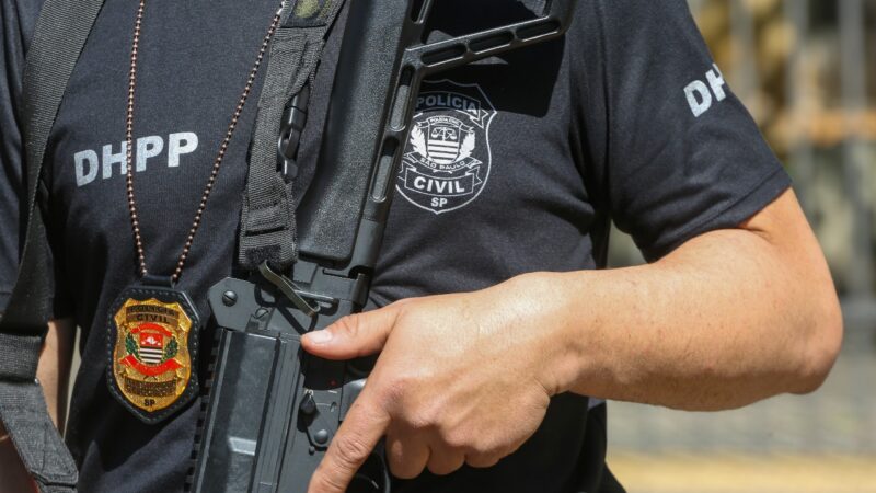 POLÍCIA CIVIL PRENDE SUSPEITO DE ENVOLVIMENTO NO HOMICÍDIO DE EX-DELEGADO EM COTIA